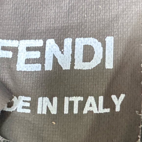 Fendi Selleria Leather Women’s Jacket – Italian Luxury & Timeless Craftsmanship - Picture 6 of 7